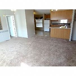 3 Bed / 2 Bath Mobile Home in Mesa! New in Mesa, AZ (Photo 2 of 5)