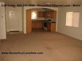 3 Bed, 1341 Sqft, $800 in Tolleson, AZ (Photo 3 of 5)