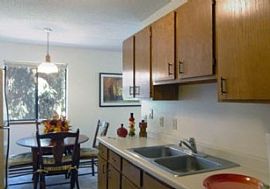 2 Bd/2 Bath Beautiful Community in The H in Edina, MN (Photo 2 of 5)