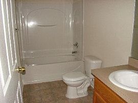 3054 Yanlee Ln, Mandarin, 32223 - No App in Jacksonville, FL (Photo 5 of 5)