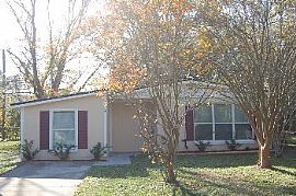 7074 Red Robin Dr, 32210 - No App Fee! in Jacksonville, FL