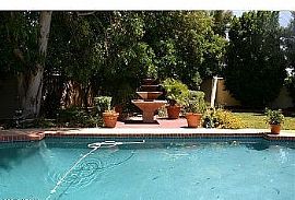 4 Br with Pool in Great Scottsdale Locatio in Scottsdale, AZ (Photo 4 of 5)