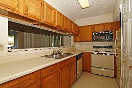 2 Br Condo in Windward in Cornelius, NC (Photo 2 of 5)