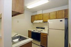 3 Bd/2 Bath Columbia 1 Bed 1 Bath with Was in Columbia, MD (Photo 2 of 5)