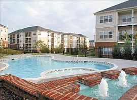 2 Bd/2 Bath 1bd Welcome Home to Reserve in Potomac Falls, VA (Photo 4 of 5)