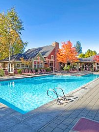 2 Bd/1 Bath 3bed/2bath in Redmond, Pets in Adelaide, WA