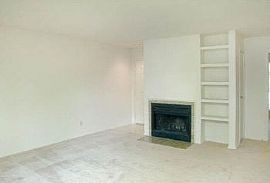 2 Bd/1 Bath 1bd Welcome Home to Amberton in Manassas, VA (Photo 3 of 5)