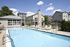 2 Bd/2 Bath 1bd No Application Fee, And in Centreville, VA (Photo 5 of 5)