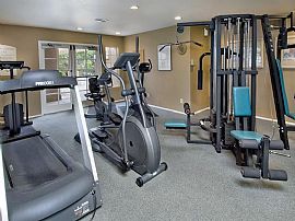 2 Bd/2 Bath 2 Bed Apt Minutes From World in La Mesa, CA (Photo 5 of 5)