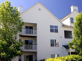 1 Bd/1 Bath Conveniently Located to Metr in Danbury, CT (Photo 3 of 5)