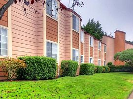 2 Bd/1 Bath Ocean Views, Nearby Golf Cou in Pacifica, CA (Photo 5 of 5)