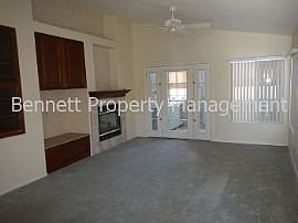 Single Family Rental Home in Gilbert in Gilbert, AZ (Photo 3 of 5)