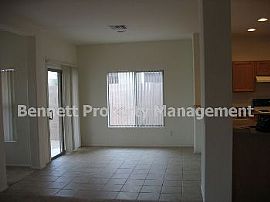 Single Family Rental Home in Anthem in Anthem, AZ (Photo 4 of 5)