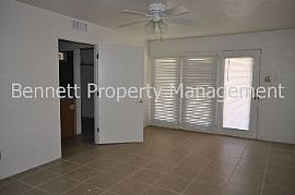 Single Family Rental Home in Phoenix in Phoenix, AZ (Photo 5 of 5)