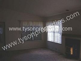 Single Family Rental Home in Albuquerque in Albuquerque, NM (Photo 4 of 5)