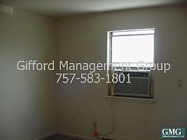 Apartment Rental Home in Norfolk in Norfolk, VA (Photo 4 of 5)