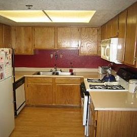 Close to The U-Wood Floors! in Salt Lake City, UT (Photo 3 of 5)