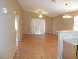 3 Bed, 1130 Sqft, $825 in Sun City, AZ (Photo 5 of 5)