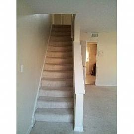 Lovely 3br/1ba Townhome in Camp Springs, MD (Photo 5 of 5)