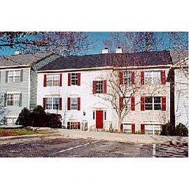 Freshly Painted 3br 2 Bath Condo W/balco in Darnestown, MD