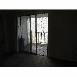 Freshly Painted 3br 2 Bath Condo W/balco in Darnestown, MD (Photo 3 of 5)