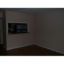 Swimming Pool and Community Area, Bbq in Phoenix, AZ (Photo 4 of 5)