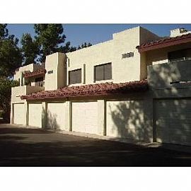 2 Bedroom Condo with Garage in New River, AZ