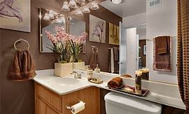 Burbank, Ca 2 Bed with Fireplace, Balcony, in Burbank, CA (Photo 5 of 5)