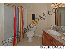 2 Bed 2 Bath Condo Rental in Gainesville, FL (Photo 4 of 5)