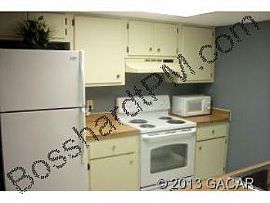 2 Bed 2 Bath Condo Rental in Gainesville, FL (Photo 2 of 5)