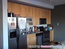 Stunning Luxury Condo Above Eat-Street, in Minneapolis, MN (Photo 3 of 5)