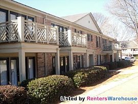 Quiet, Gated Community on Ashford Dunwoo in Atlanta, GA