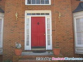 Wonderful Home in Exceptional Neighborho in Marietta, GA (Photo 5 of 5)