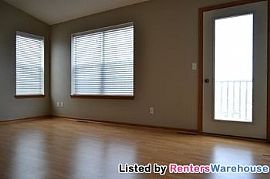 Spacious 2br/2ba Upper Level Th in Shako in Shakopee, MN (Photo 5 of 5)