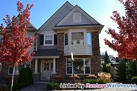 Luxury 3br End Unit in Eden Prairie! in Eden Prairie, MN