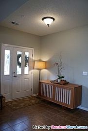 Luxury 3br End Unit in Eden Prairie! in Eden Prairie, MN (Photo 2 of 5)