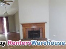 Cute Renovated Single Story in Great Loc in Marietta, GA (Photo 2 of 5)