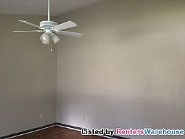 Newly Remodeled on a Corner Lot in Jonesboro, GA (Photo 4 of 5)