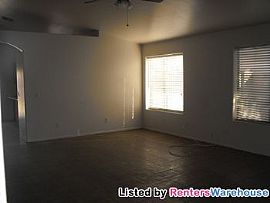 Great 3bd 2ba Home in Glendale! Immediat in Glendale, AZ (Photo 2 of 5)