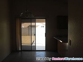 Great 3bd 2ba Home in Glendale! Immediat in Glendale, AZ (Photo 4 of 5)