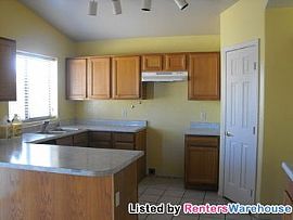Great 3bd 2ba Home in Glendale! Immediat in Glendale, AZ (Photo 5 of 5)