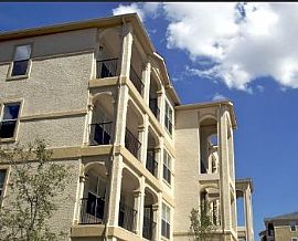 2 Bed 2 Bath with Large Kitchen in San Ant in San Antonio, TX