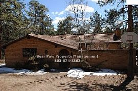 Great 4bed/2ba Home in Hiwan Hills! in Evergreen, CO