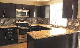 Close to Shopping, Light Rail and C.C Re in Aurora, CO (Photo 2 of 5)