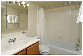 2 Bd/1 Bath Silver Spring Apts Near Shop in Cloverly, MD (Photo 5 of 5)