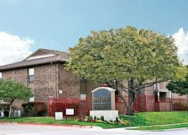 2 Bd/1 Bath One Or Two Bed in Mesquite, in Mesquite, TX (Photo 2 of 3)