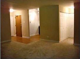 2 Bed 2 Bath Oak Park, Granite, Dishwash in Oak Park, IL (Photo 4 of 5)