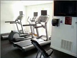 2 Bed 2 Bath Oak Park, Granite, Dishwash in Oak Park, IL (Photo 5 of 5)