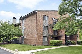 1 Bd/1 Bath Newly Renovated Apartments N in Naperville, IL (Photo 3 of 5)