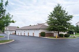 2 Bd/2 Bath Newly Upgraded Apartment Hom in Hendersonville, TN (Photo 3 of 5)